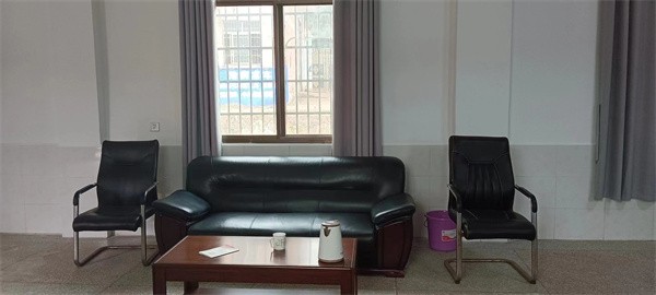 湖南水玻璃,辦公室